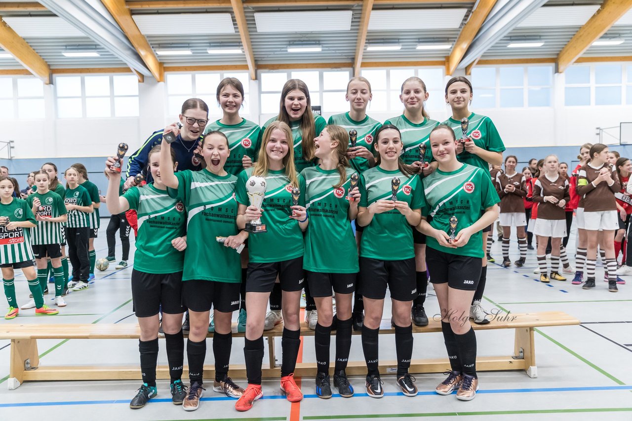 Bild 60 - C-Juniorinnen 2 Loewinnen Cup